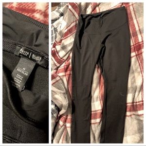 Women’s White house Black market leggings. Worn twice.